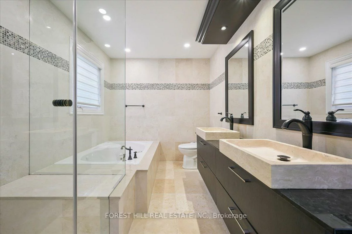 2579, Kenna, Sheridan, Mississauga