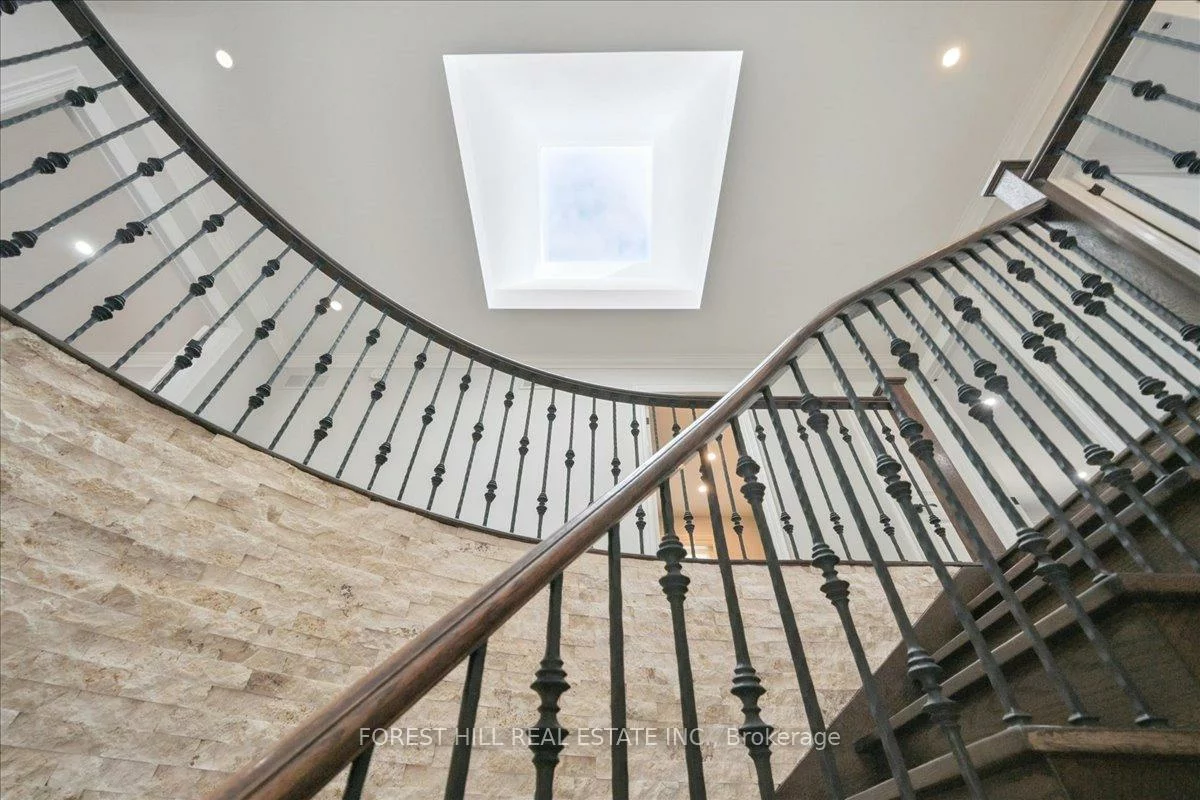 2579, Kenna, Sheridan, Mississauga