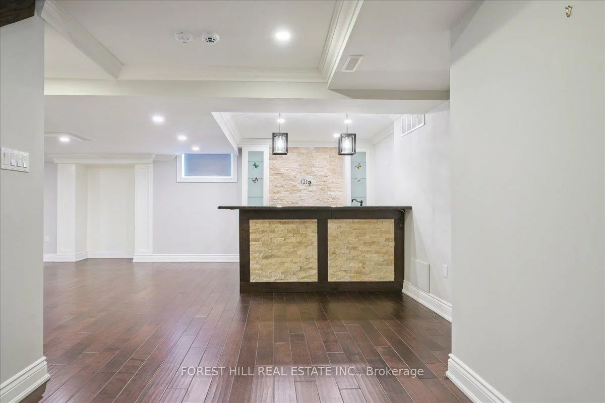 2579, Kenna, Sheridan, Mississauga