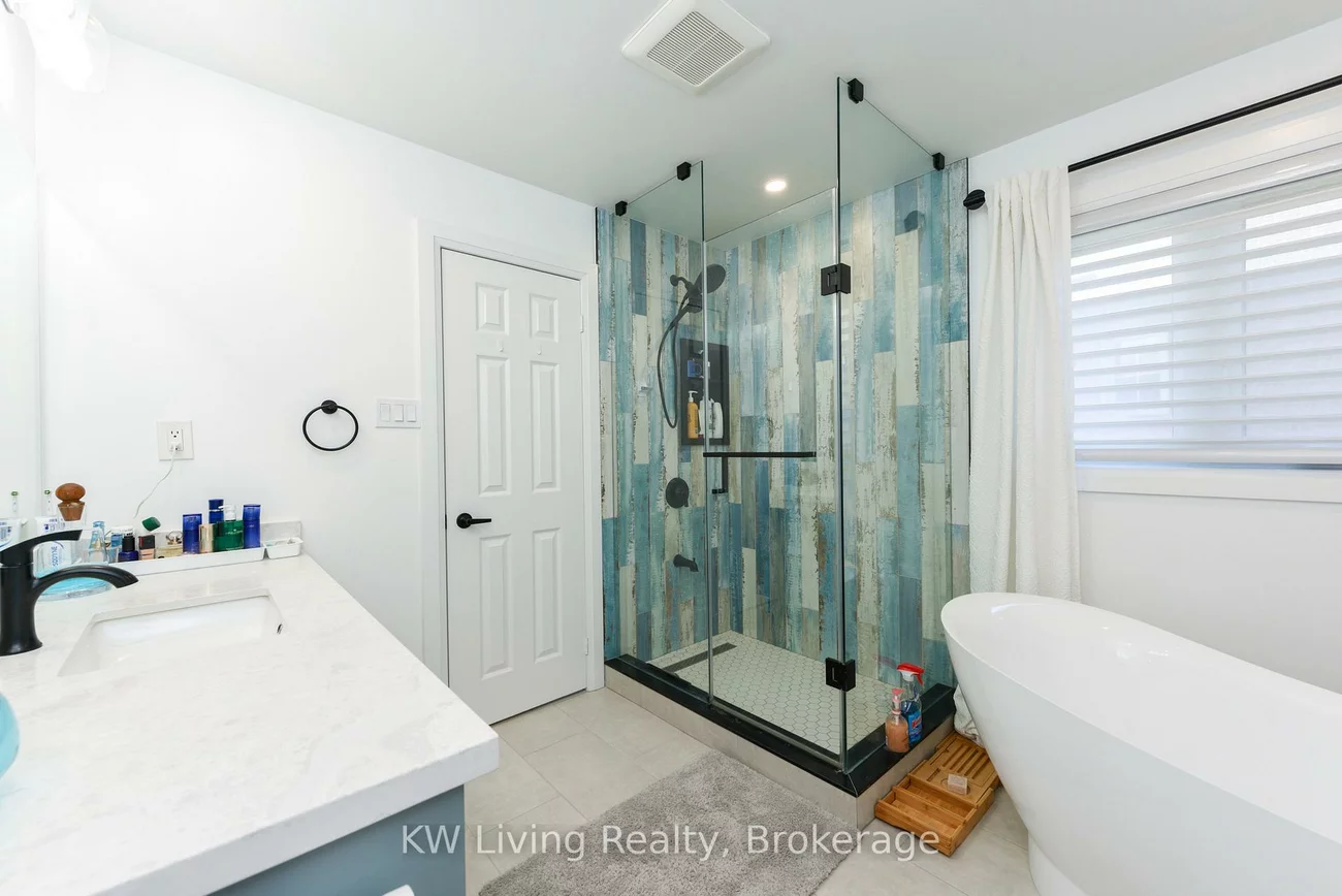 5055, Moulin Rouge, East Credit, Mississauga