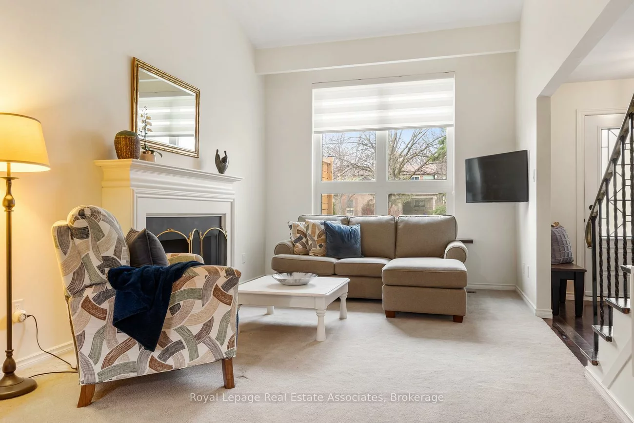 3374, Tallmast, Erin Mills, Mississauga