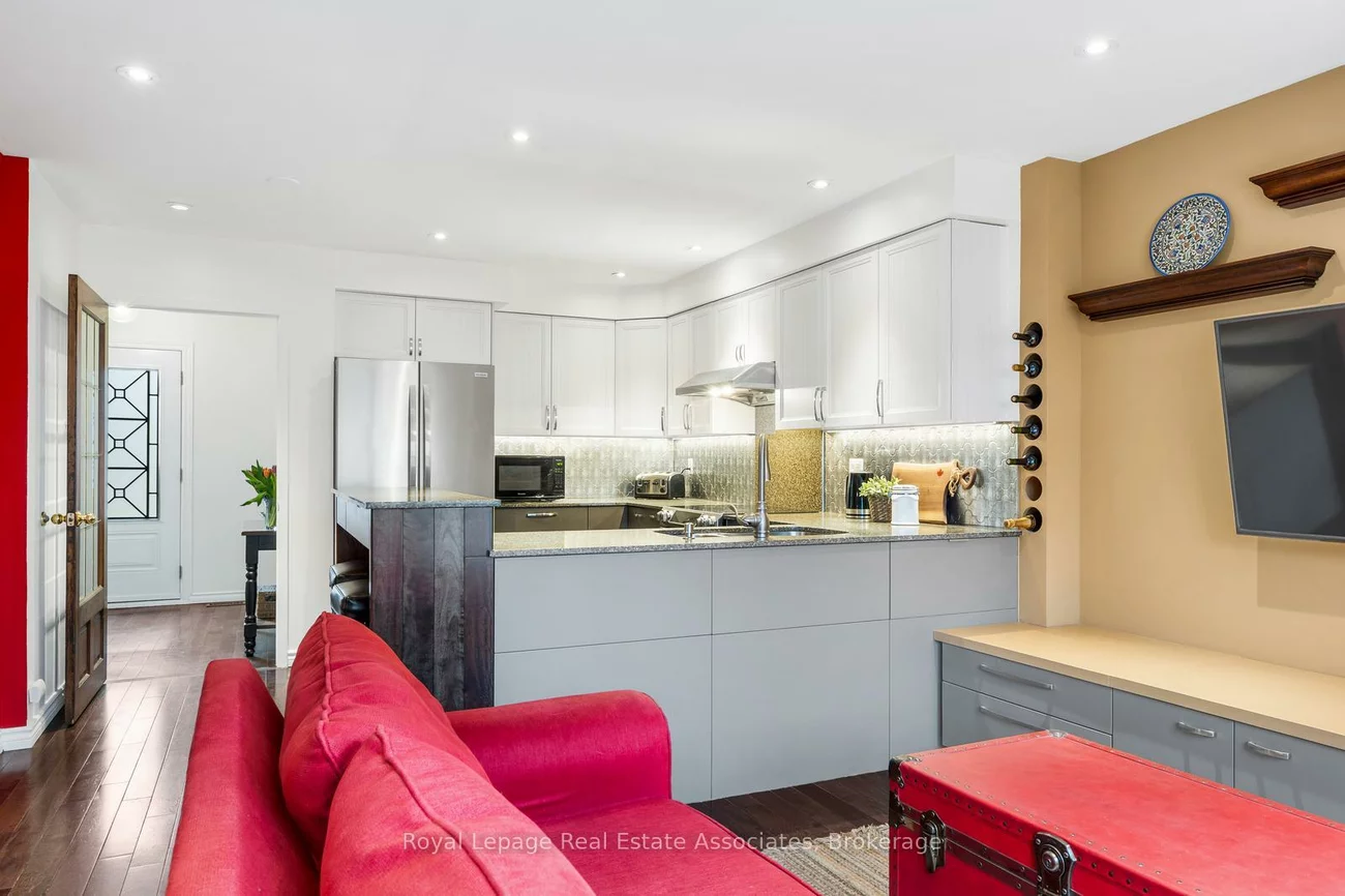 3374, Tallmast, Erin Mills, Mississauga