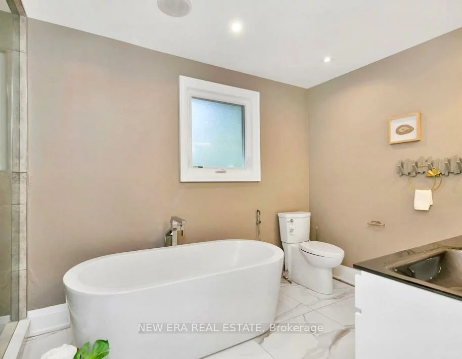 2068, Mississauga, Sheridan, Mississauga