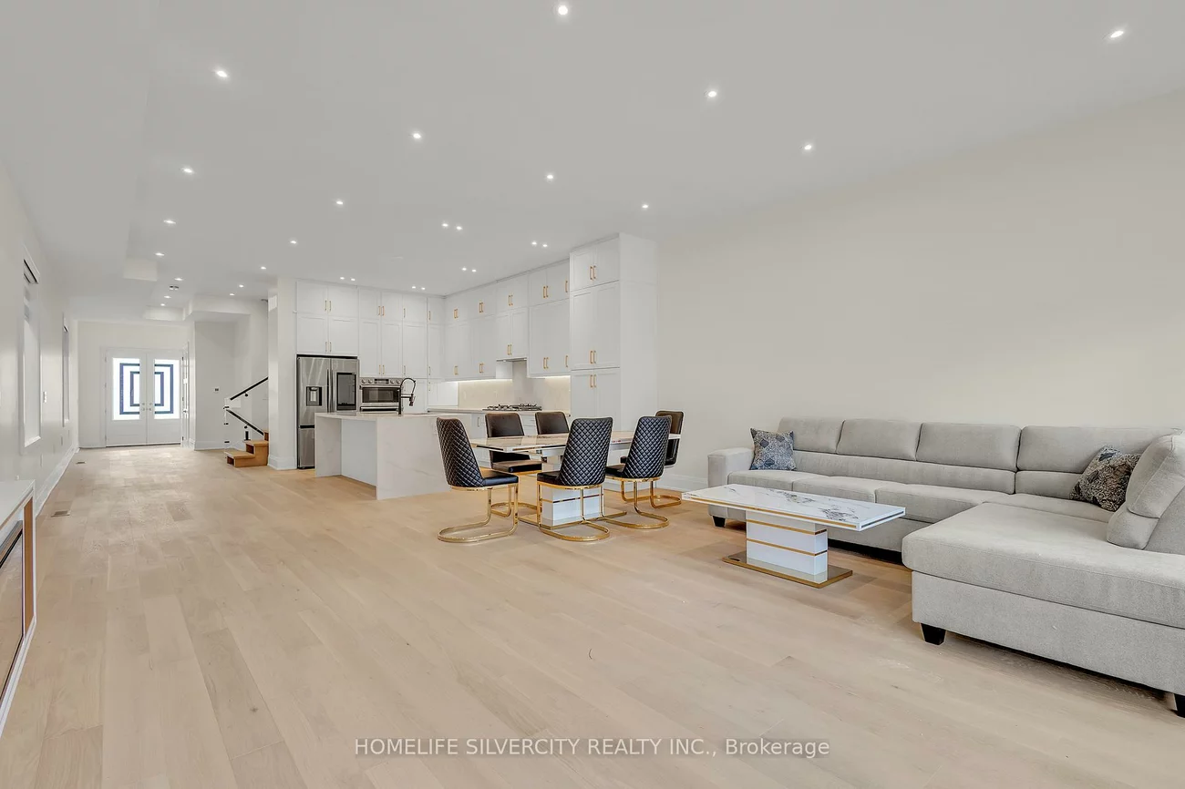 25A, Pine, Port Credit, Mississauga