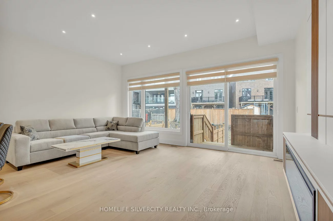 25A, Pine, Port Credit, Mississauga