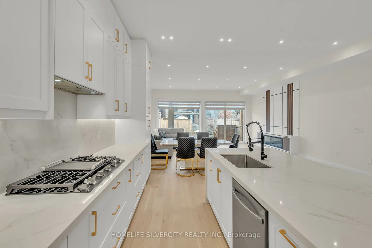 25A, Pine, Port Credit, Mississauga