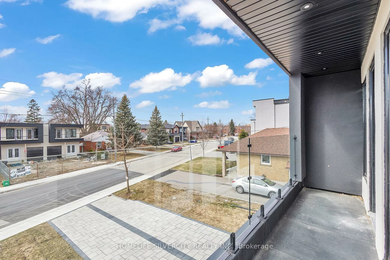 25A, Pine, Port Credit, Mississauga