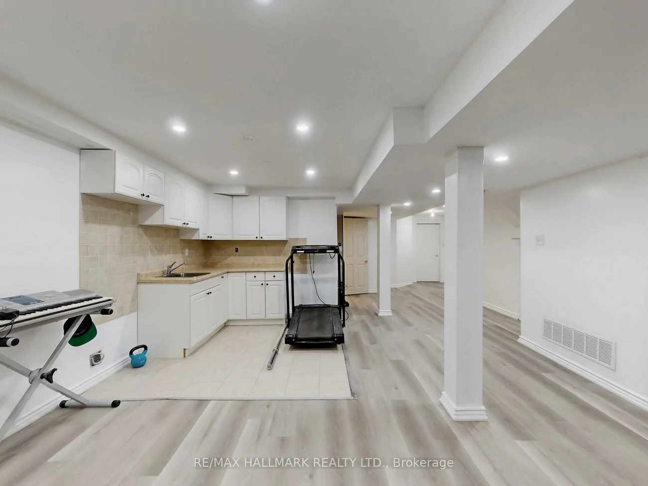 671, Deckhouse, Meadowvale Village, Mississauga