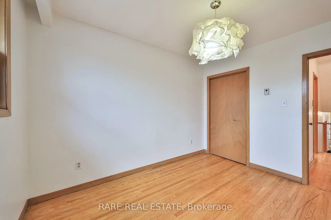 2348, Denise, Lakeview, Mississauga