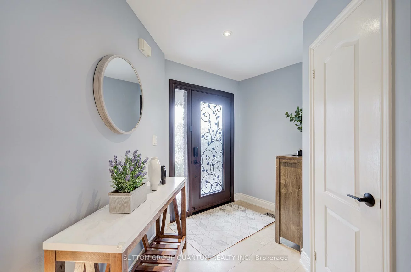 2829, Cartwright, Central Erin Mills, Mississauga