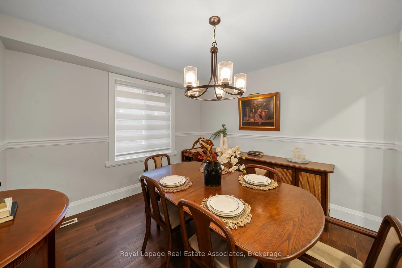 4516, Gullfoot, Hurontario, Mississauga