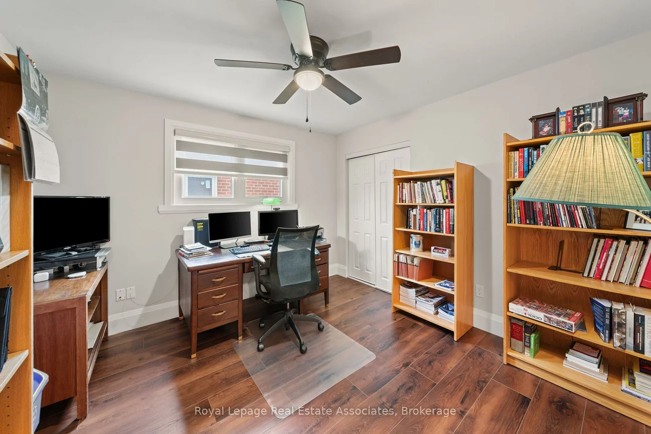 4516, Gullfoot, Hurontario, Mississauga