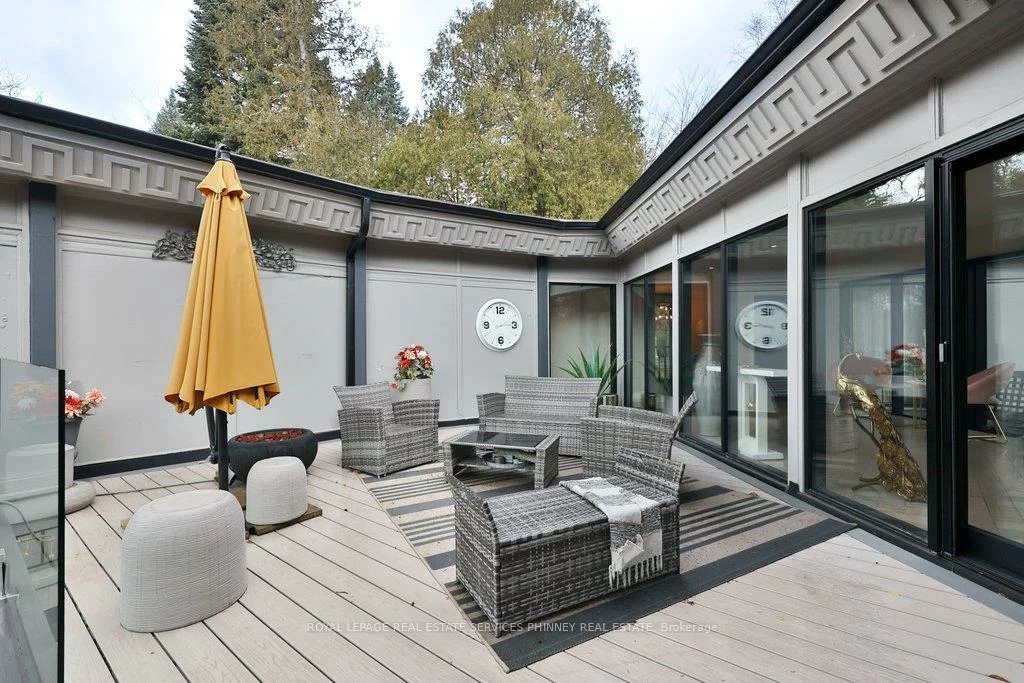 1352, Nocturne, Lorne Park, Mississauga