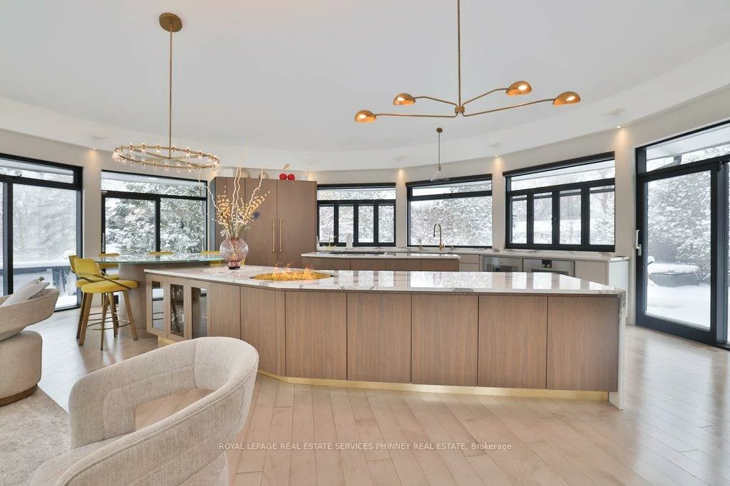 1352, Nocturne, Lorne Park, Mississauga