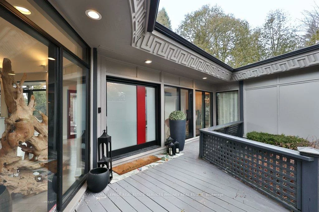 1352, Nocturne, Lorne Park, Mississauga