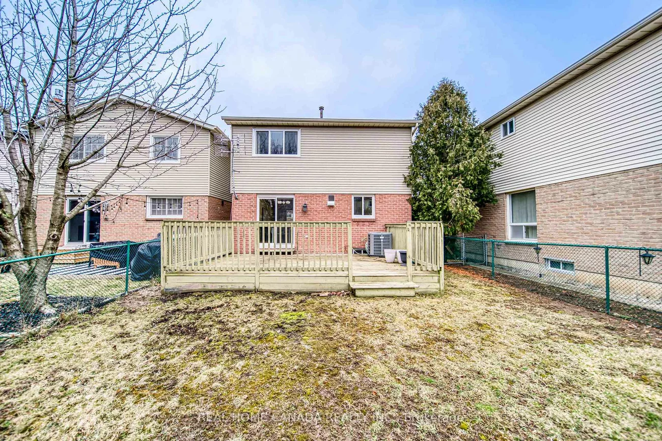 6051, Fullerton, Meadowvale, Mississauga