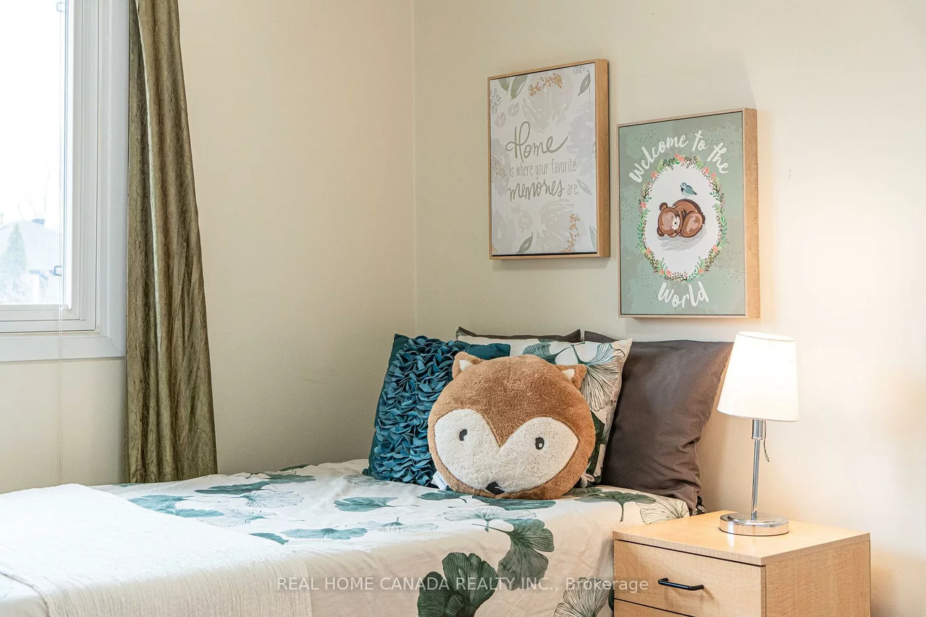 6051, Fullerton, Meadowvale, Mississauga