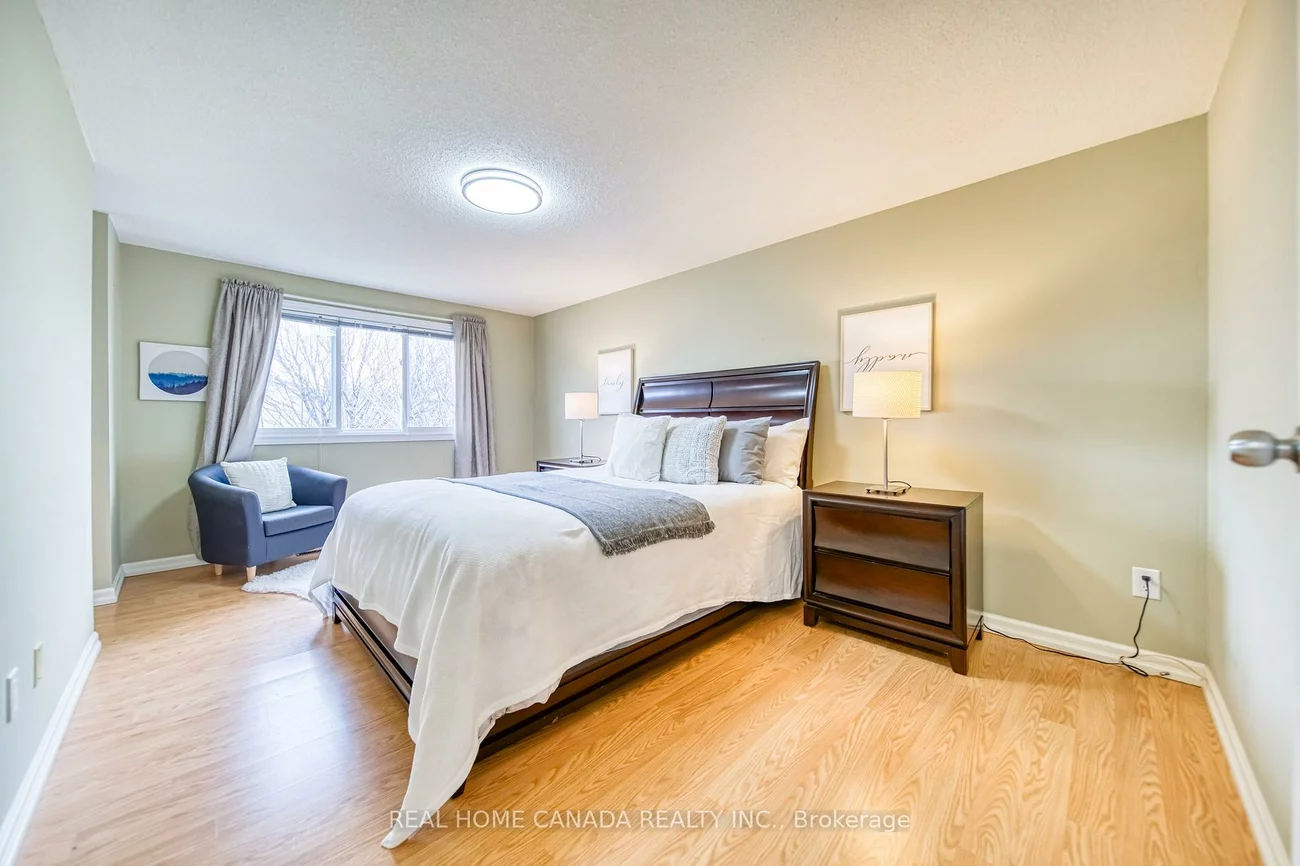 6051, Fullerton, Meadowvale, Mississauga