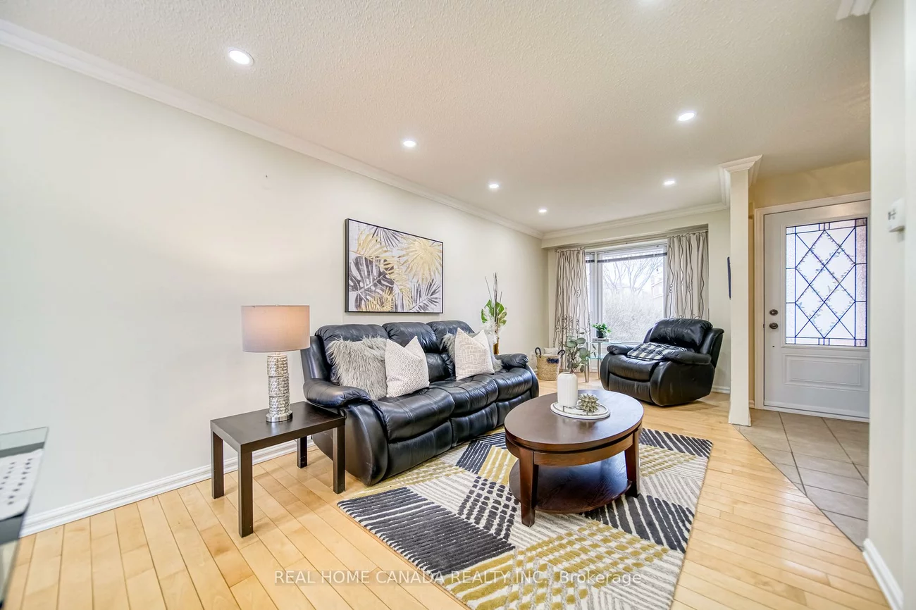 6051, Fullerton, Meadowvale, Mississauga