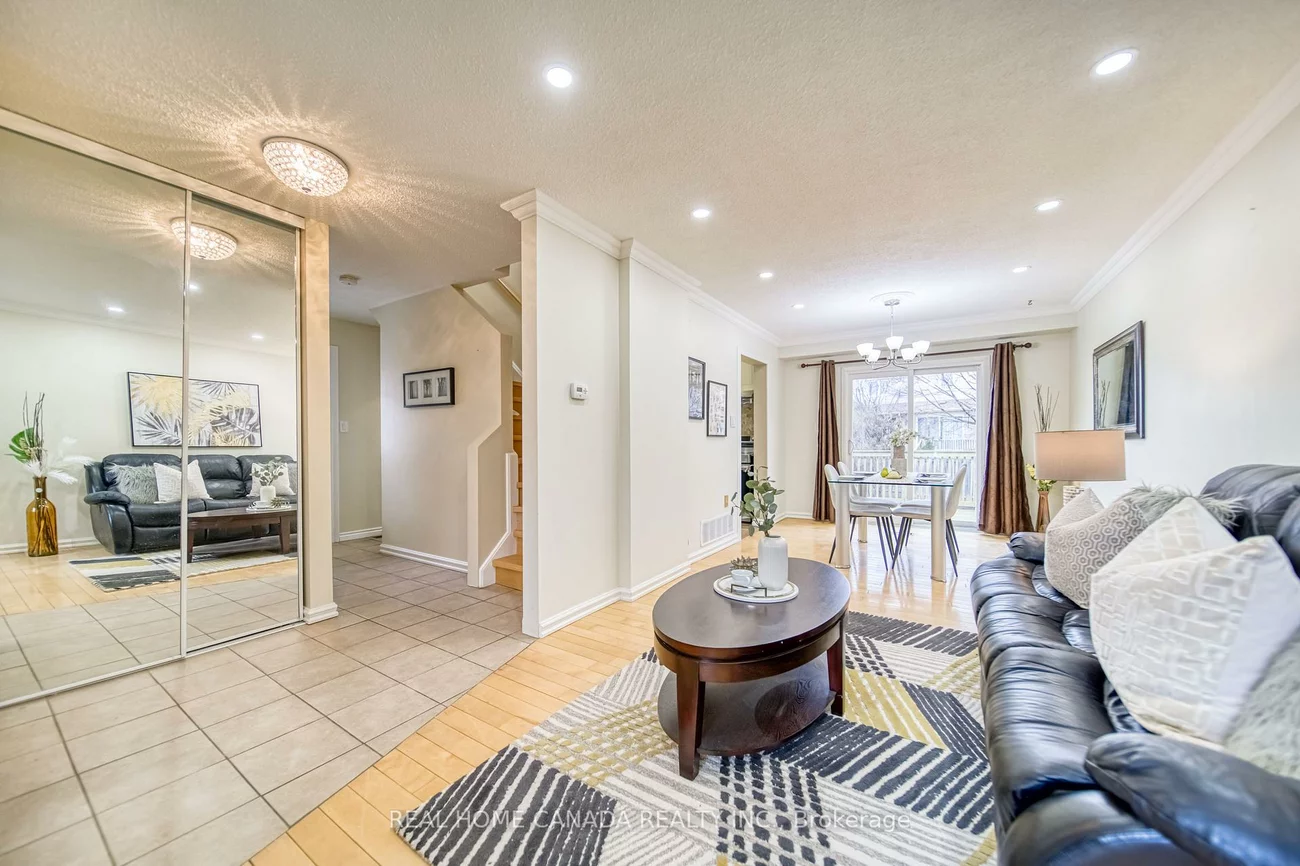 6051, Fullerton, Meadowvale, Mississauga