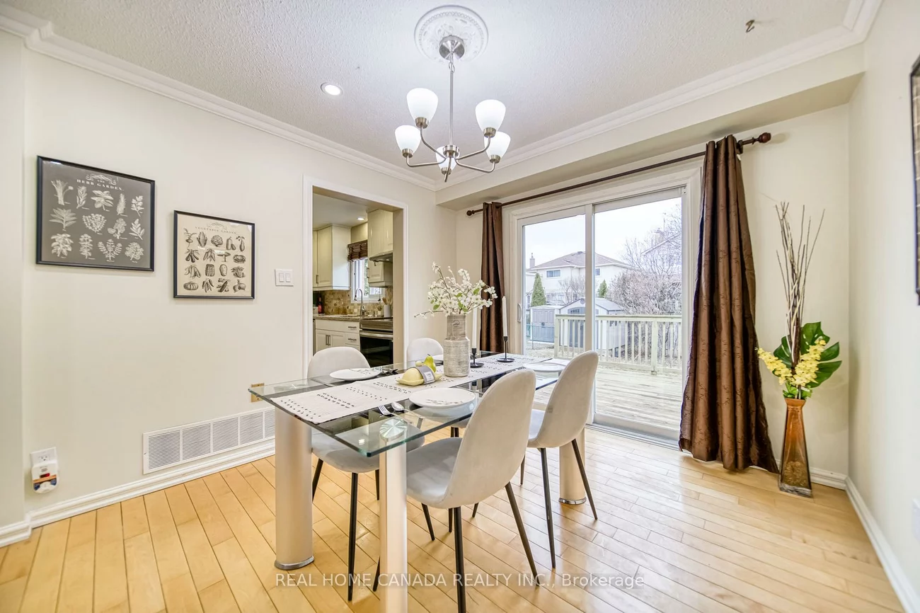 6051, Fullerton, Meadowvale, Mississauga
