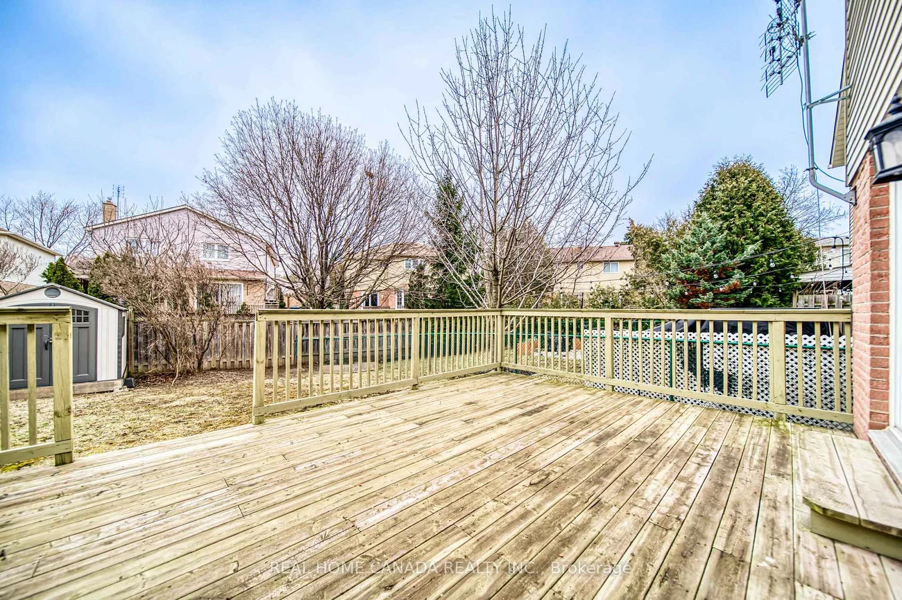 6051, Fullerton, Meadowvale, Mississauga