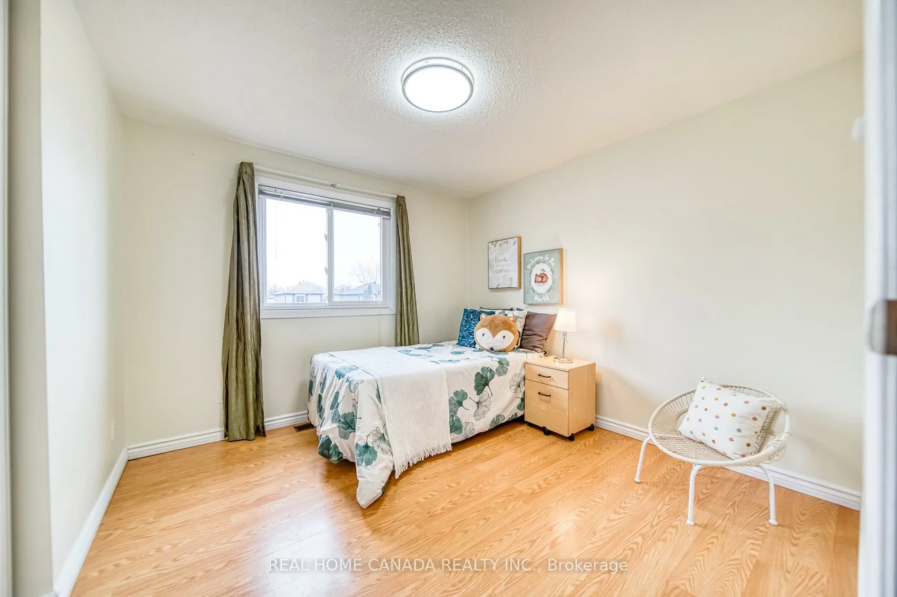 6051, Fullerton, Meadowvale, Mississauga