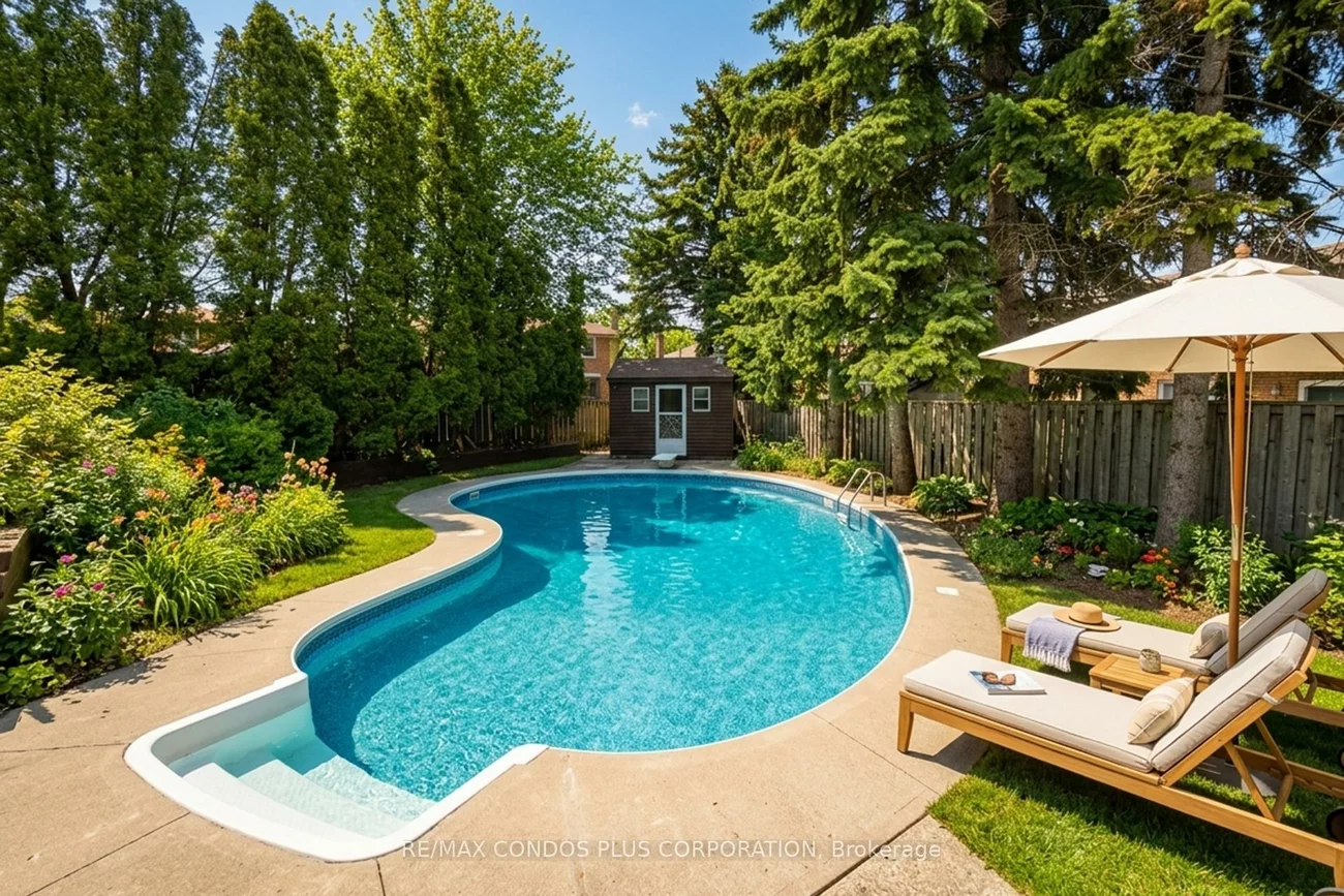 1562, Lovelady, Rathwood, Mississauga