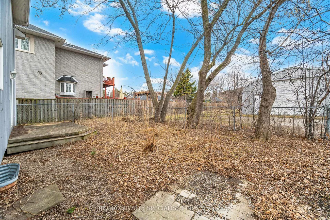 2131, Cawthra, Lakeview, Mississauga