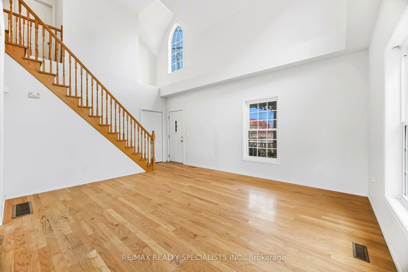 2131, Cawthra, Lakeview, Mississauga