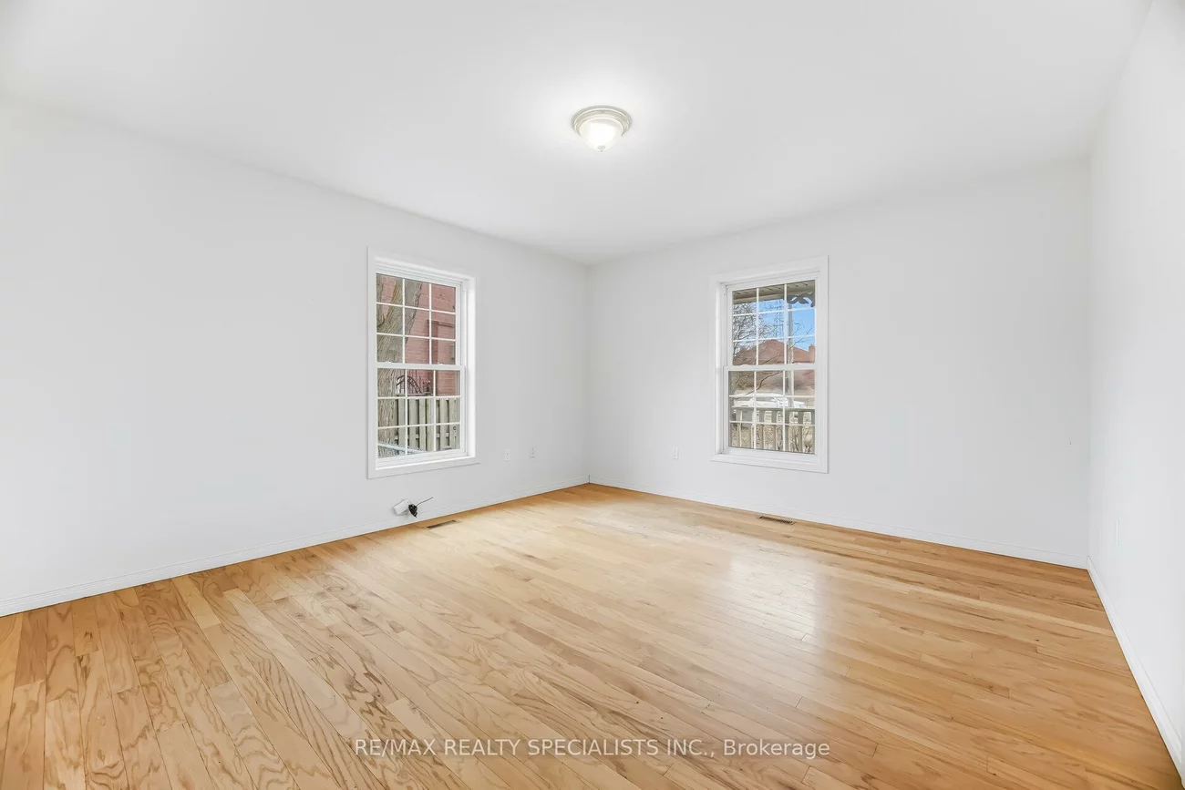 2131, Cawthra, Lakeview, Mississauga