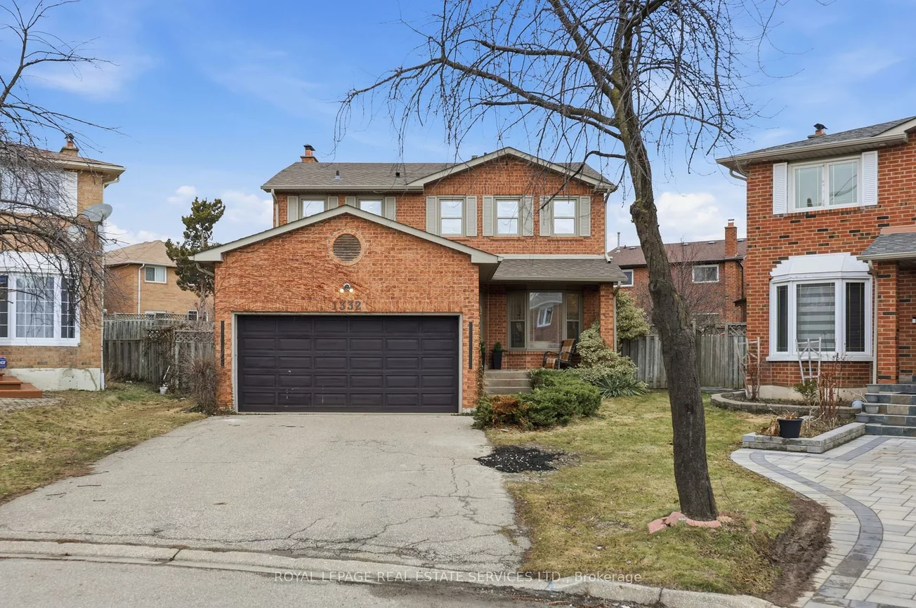 1332, Quinpool, Creditview, Mississauga
