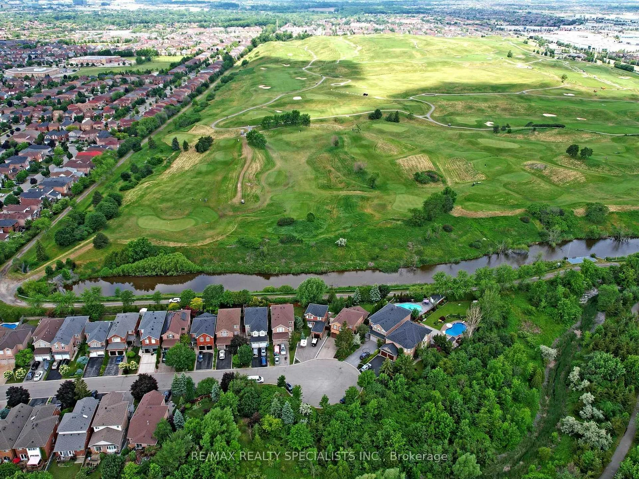 1169, Barnswallow, East Credit, Mississauga