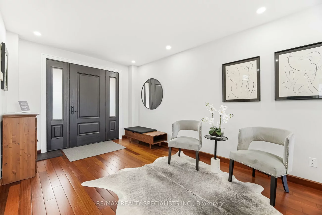 1169, Barnswallow, East Credit, Mississauga