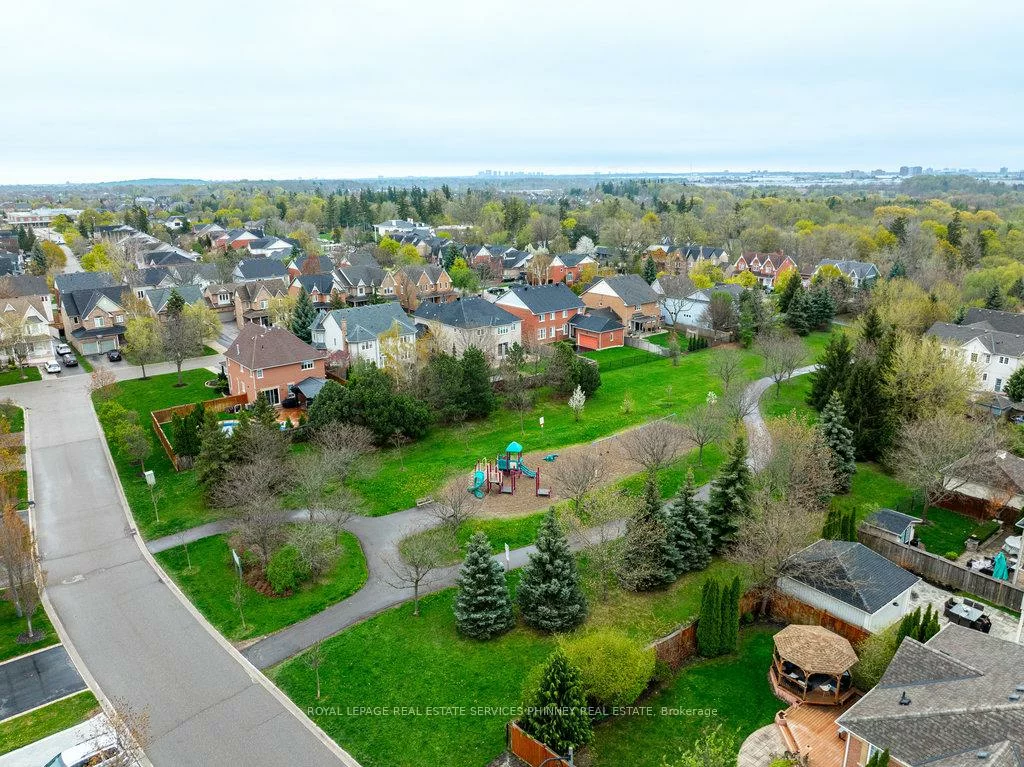 958, Irish Moss, Meadowvale Village, Mississauga