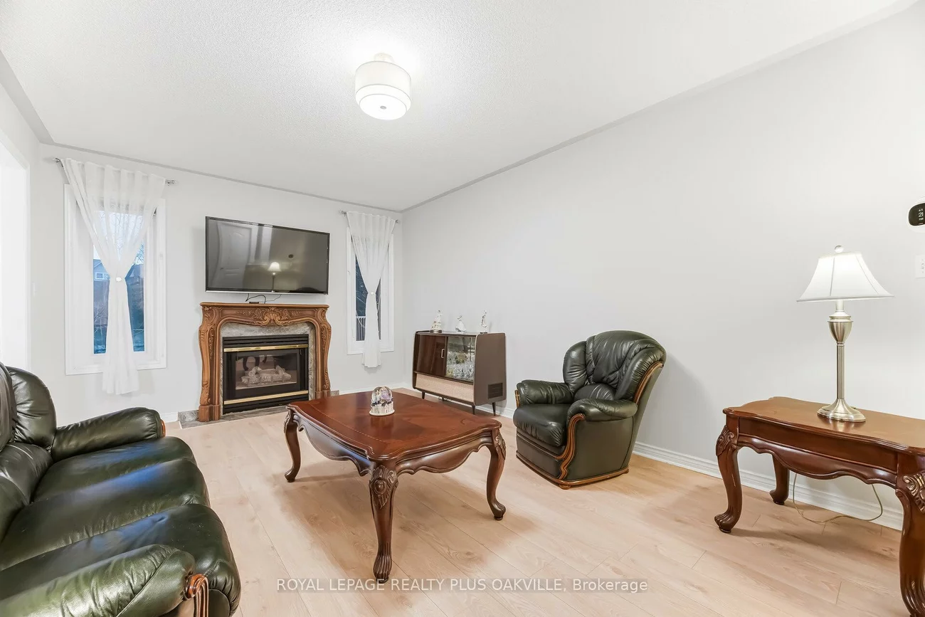 3395, Trelawny, Lisgar, Mississauga