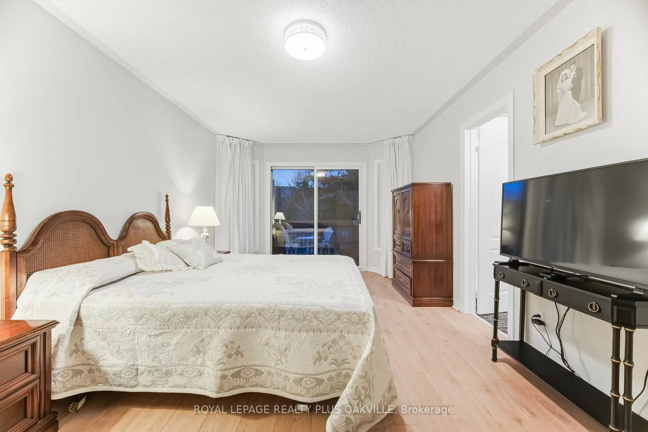 3395, Trelawny, Lisgar, Mississauga