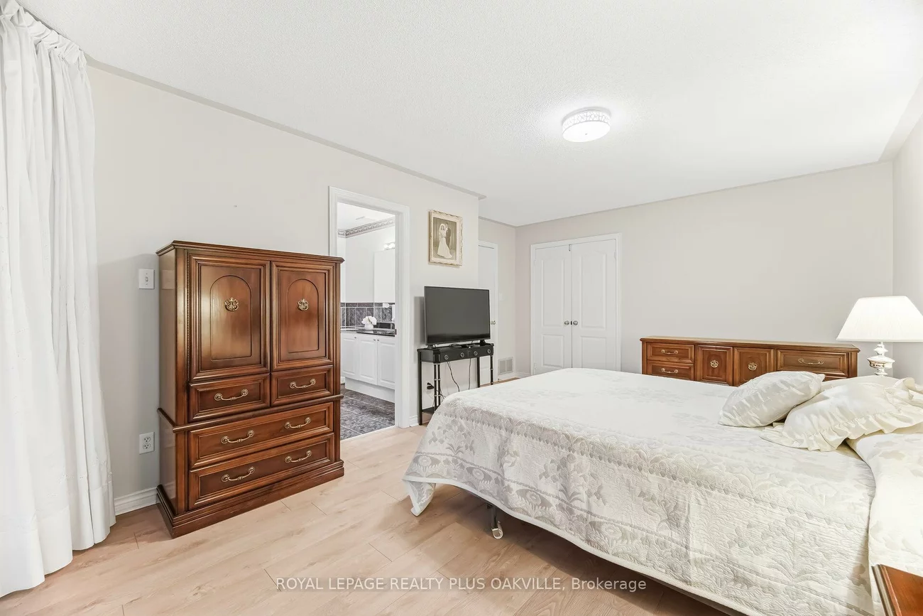 3395, Trelawny, Lisgar, Mississauga