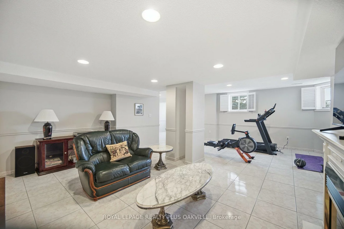 3395, Trelawny, Lisgar, Mississauga