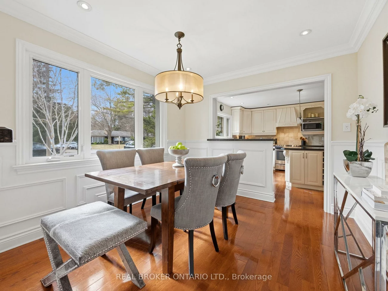 929, Parkland, Clarkson, Mississauga