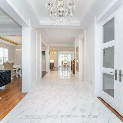 898, Parkland Ave, Clarkson, Mississauga