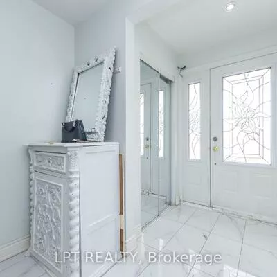 7101, Codlin, Malton, Mississauga