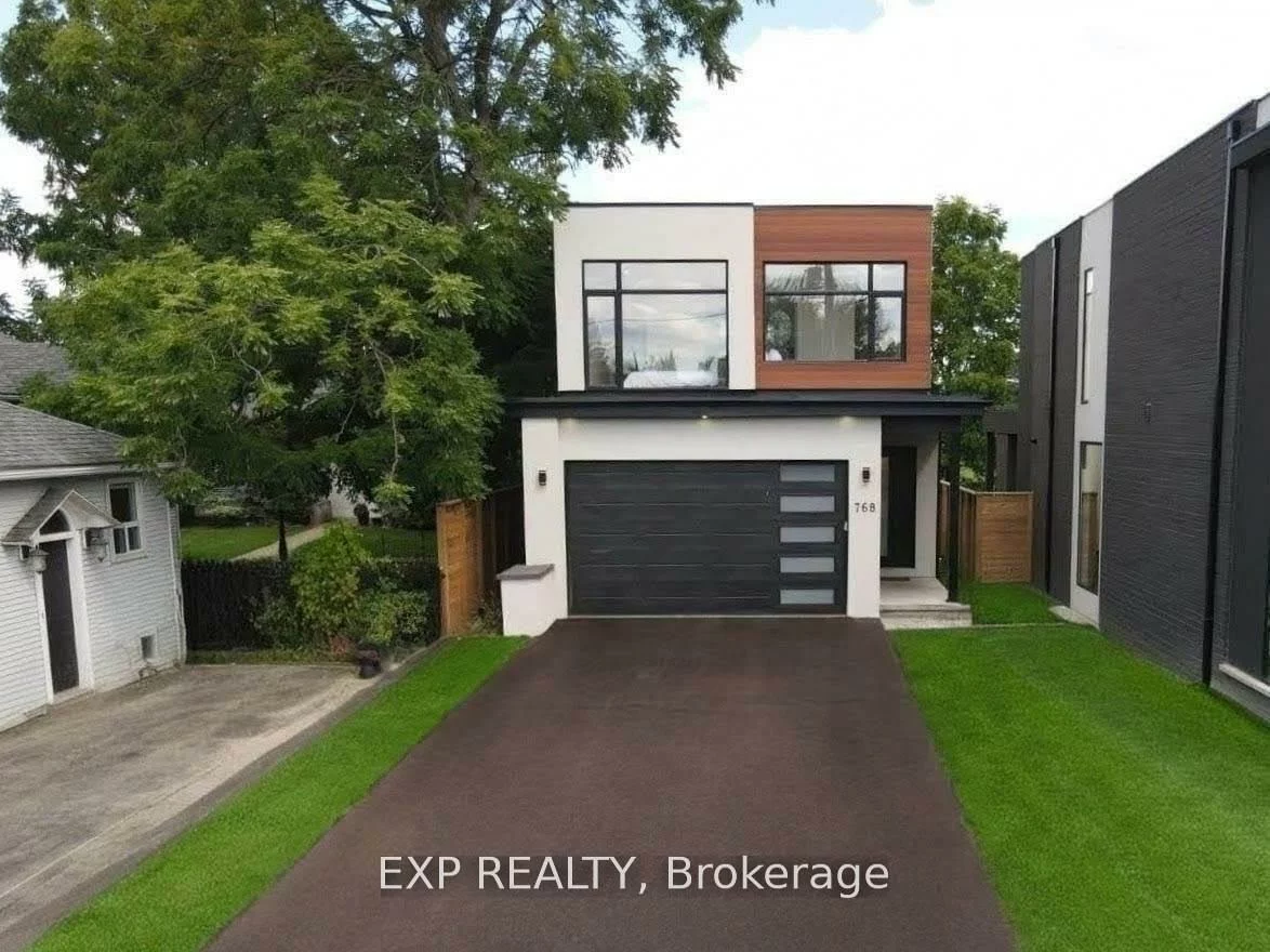 768, Montbeck, Lakeview, Mississauga