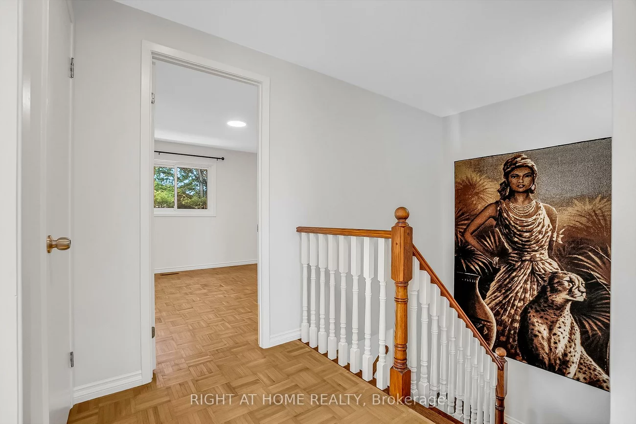 6842, Avila, Meadowvale, Mississauga