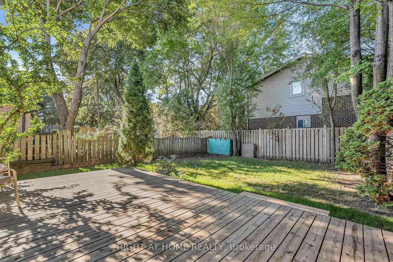 6842, Avila, Meadowvale, Mississauga