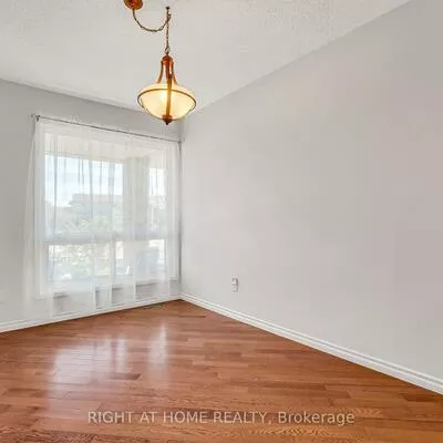 6842, Avila, Meadowvale, Mississauga