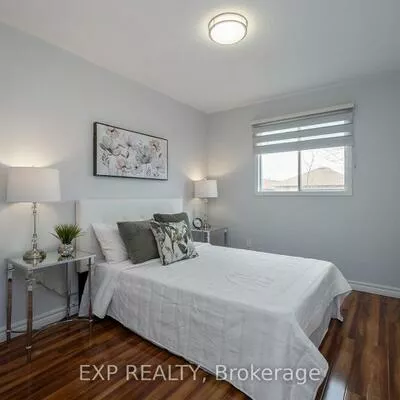 760, Ashprior, Hurontario, Mississauga