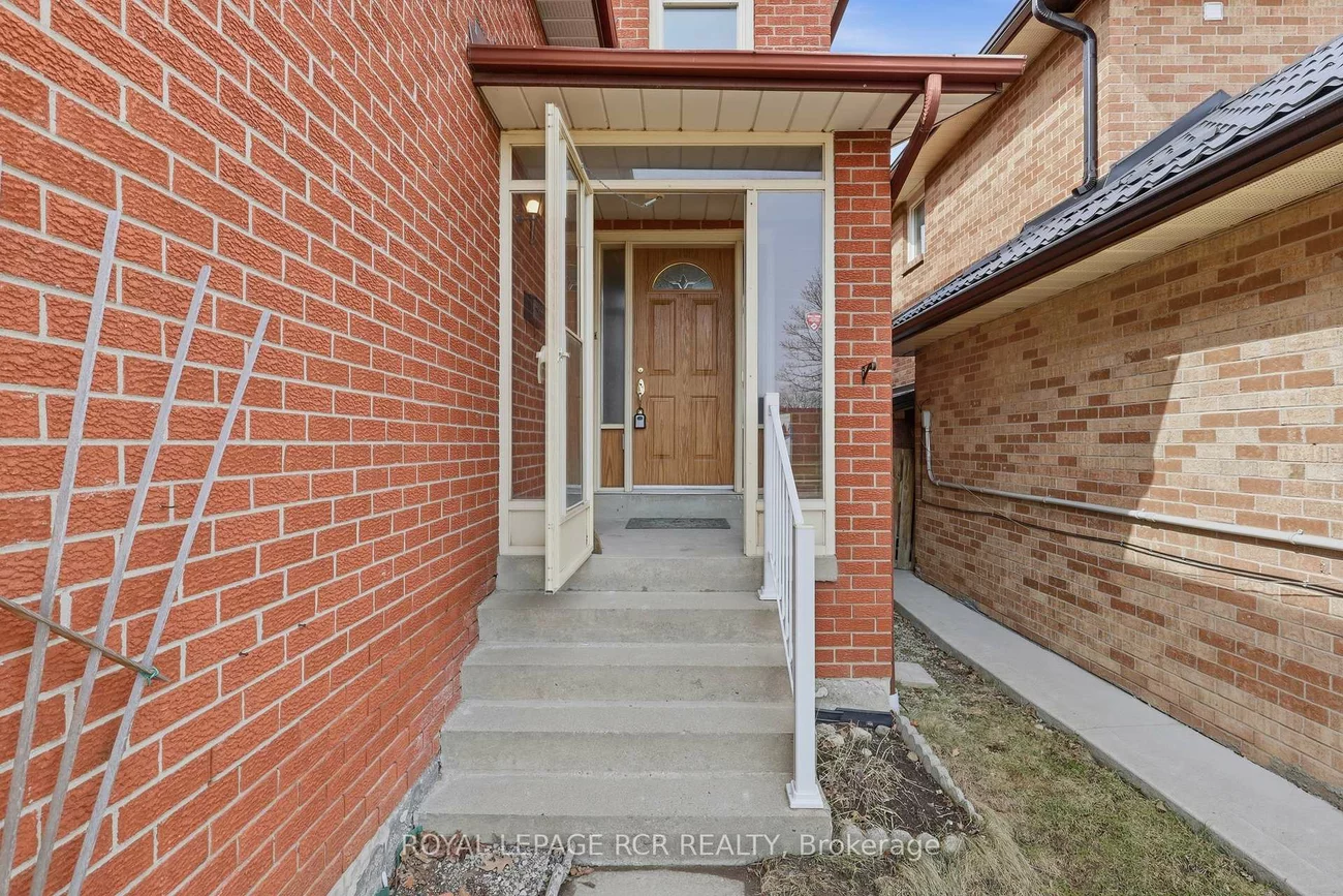 1503, Maple Ridge, Rathwood, Mississauga