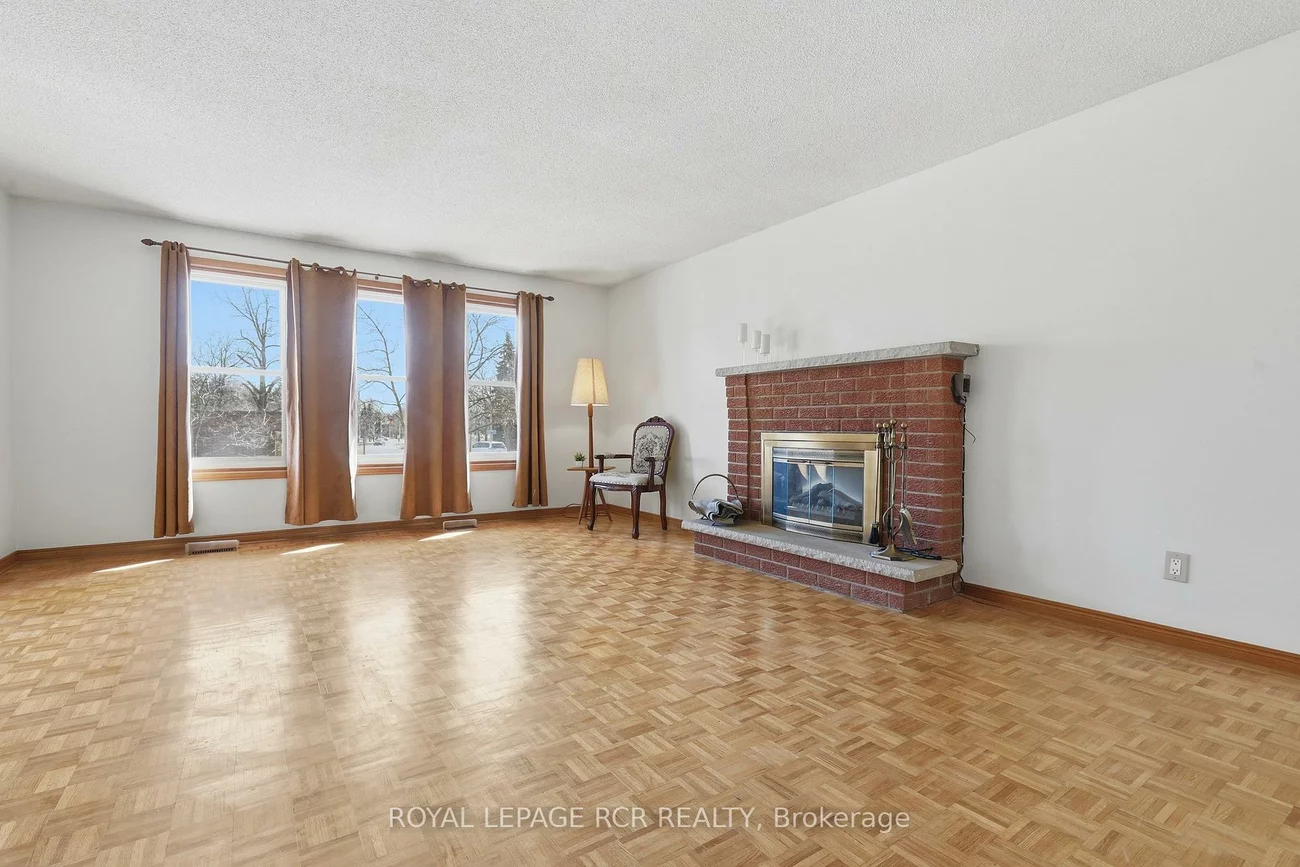 1503, Maple Ridge, Rathwood, Mississauga