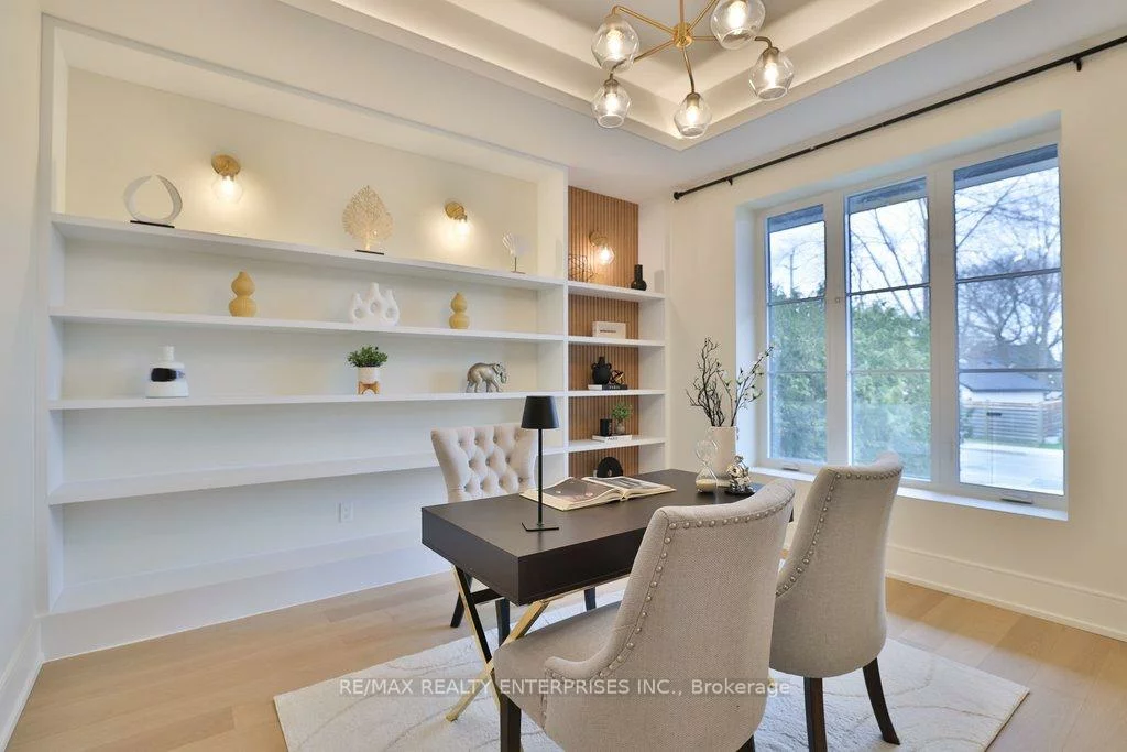 202, Queen, Port Credit, Mississauga